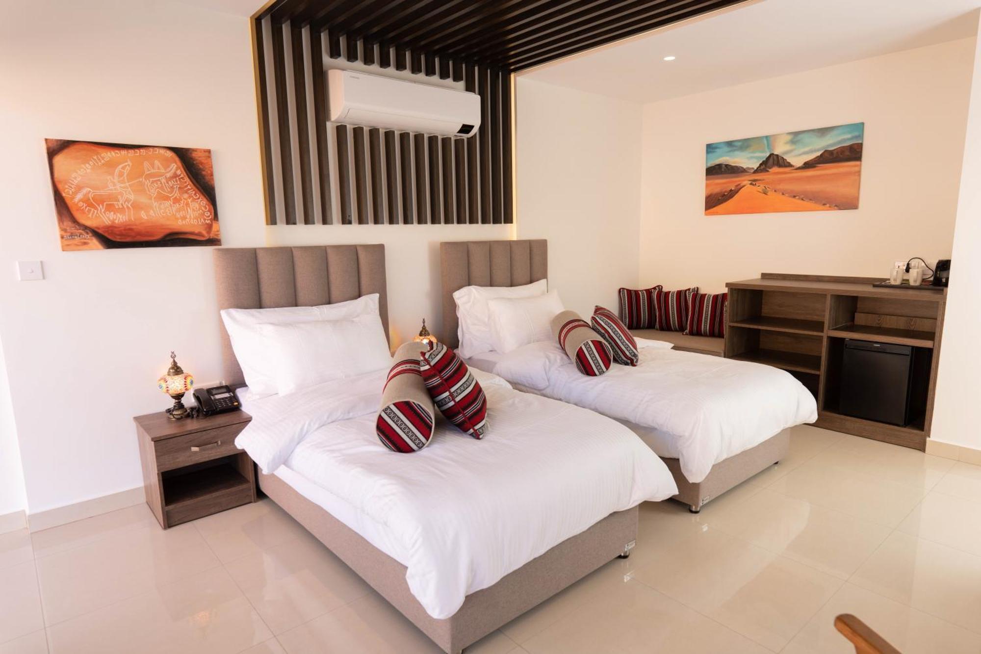 Valley Resort Wadi Rum Exterior photo