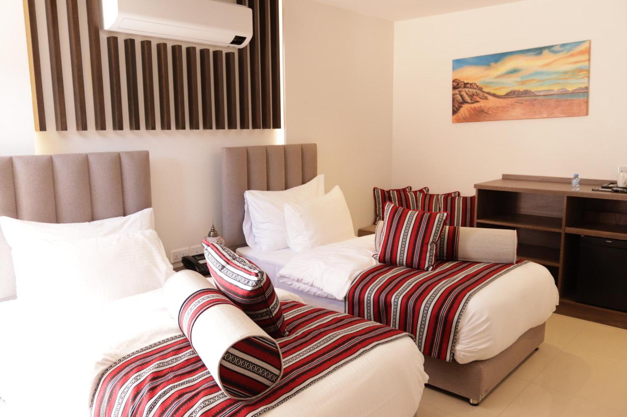 Valley Resort Wadi Rum Exterior photo